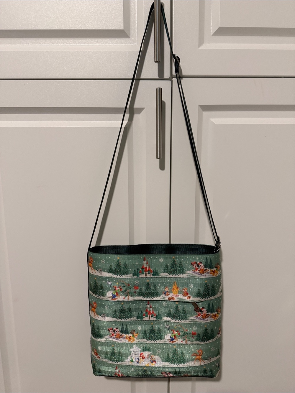 Disney Harvey holiday bag